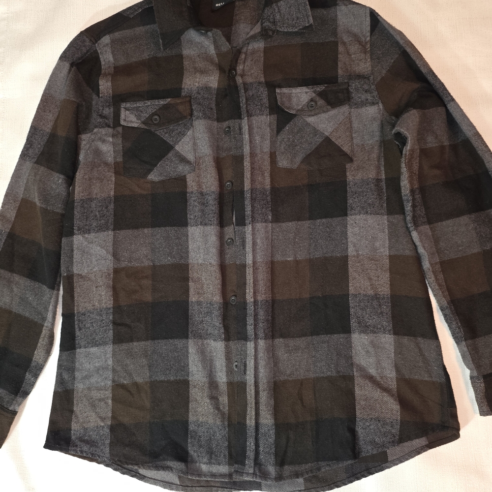 Plaid Long Sleeve Button-Up Shirt